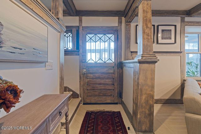 25 Shrewsbury Avenue, Highlands, NJ 07732