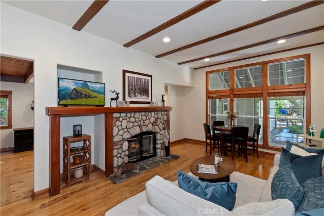 28637 Shenandoah, Lake Arrowhead, CA 92352