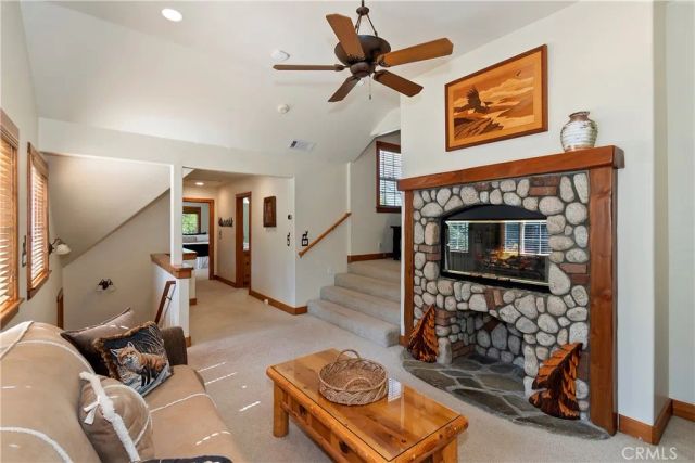 28637 Shenandoah, Lake Arrowhead, CA 92352