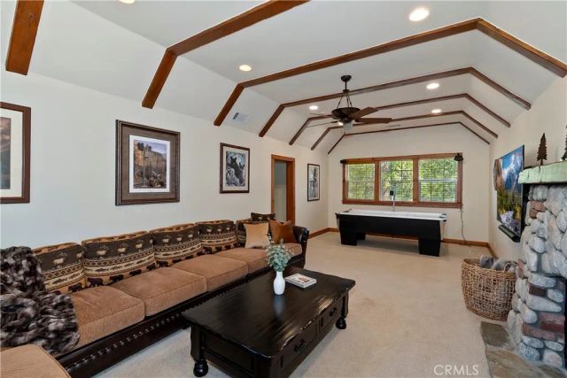 28637 Shenandoah, Lake Arrowhead, CA 92352