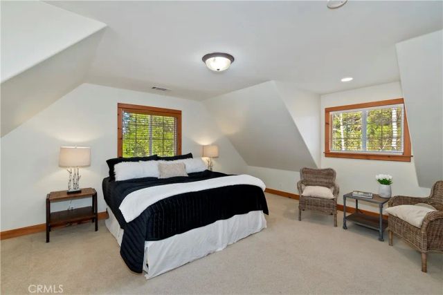 28637 Shenandoah, Lake Arrowhead, CA 92352