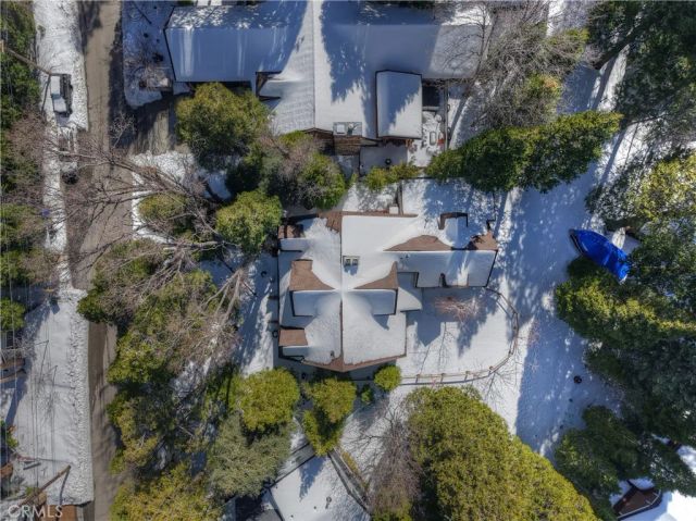 28637 Shenandoah, Lake Arrowhead, CA 92352