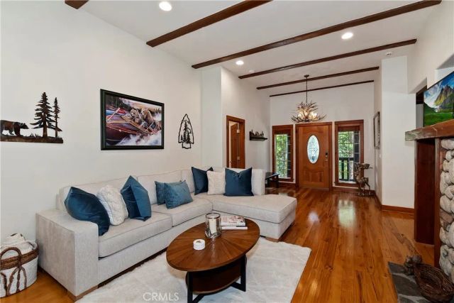 28637 Shenandoah, Lake Arrowhead, CA 92352