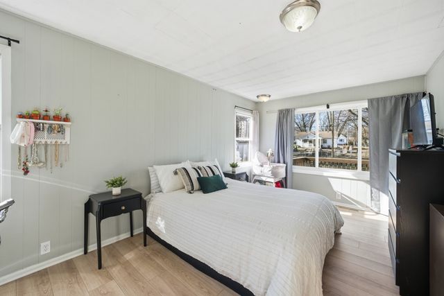 3814 Columbia Street, Des Moines, IA 50313