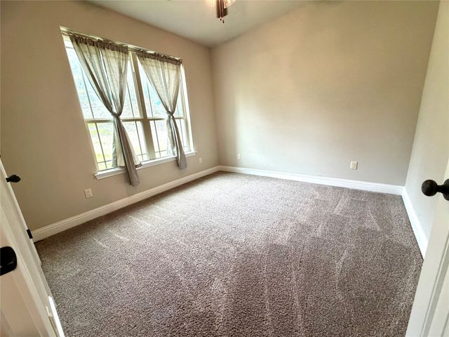 1025 Tex Lane, Springtown, TX 76082