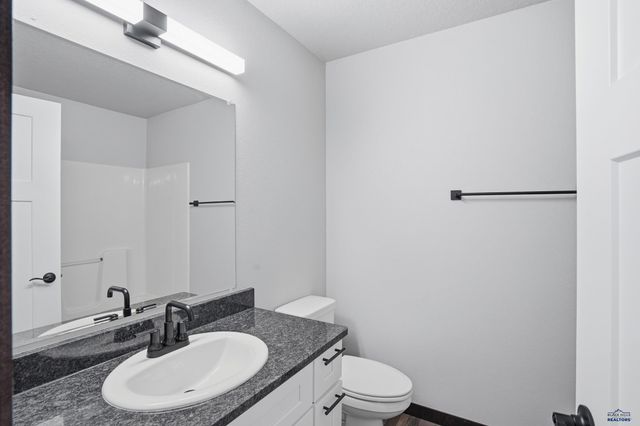 10127 REMINGTON ST, Summerset, SD 57718