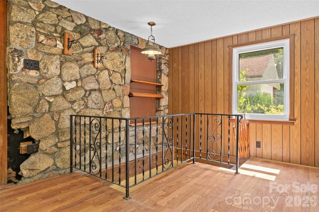 48 & 49 Cedar Mountain Road, Asheville, NC 28803