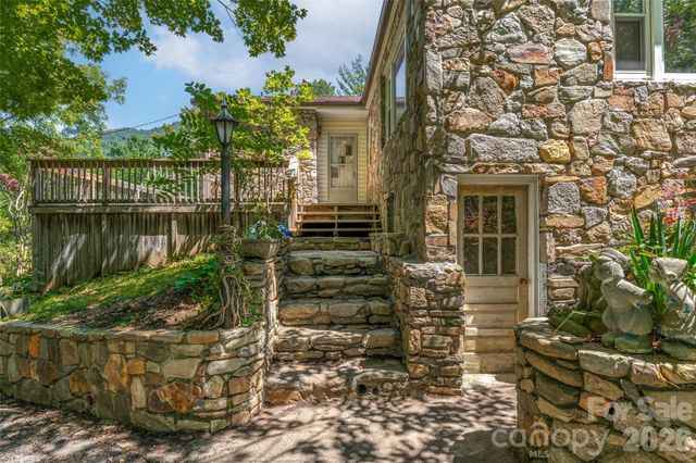 48 & 49 Cedar Mountain Road, Asheville, NC 28803