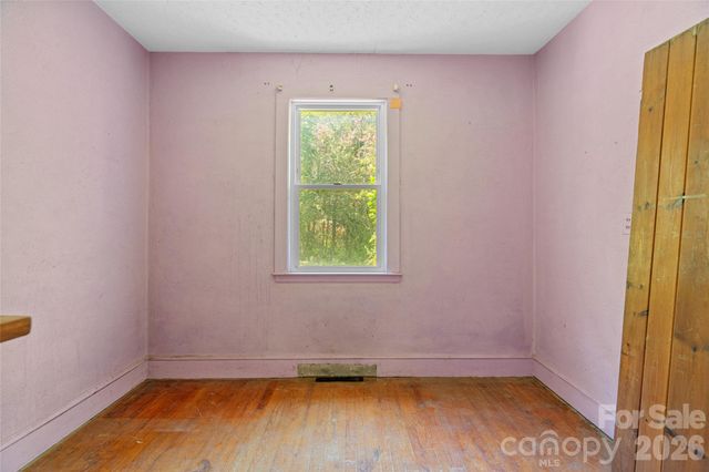 48 & 49 Cedar Mountain Road, Asheville, NC 28803