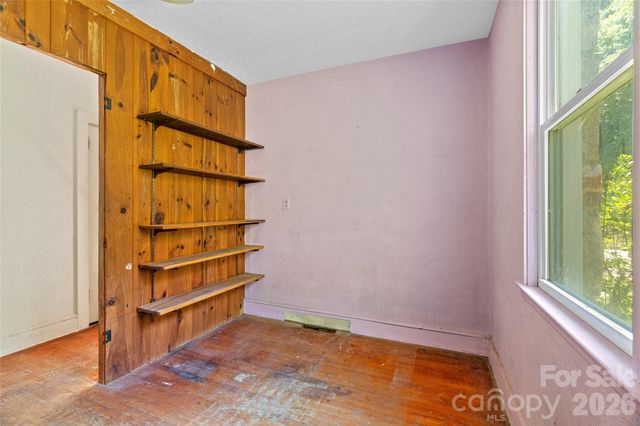 48 & 49 Cedar Mountain Road, Asheville, NC 28803