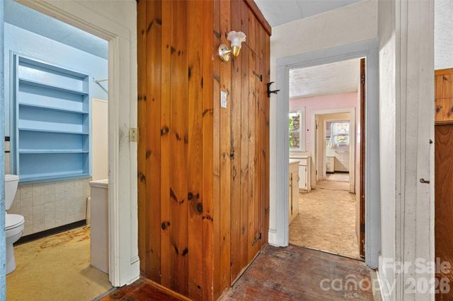 48 & 49 Cedar Mountain Road, Asheville, NC 28803
