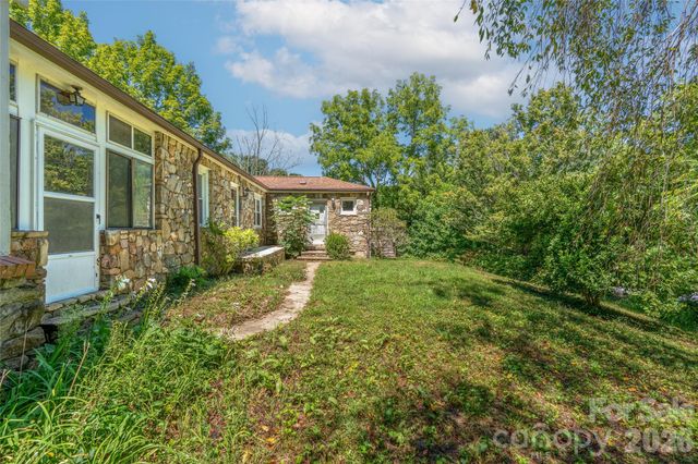 48 & 49 Cedar Mountain Road, Asheville, NC 28803