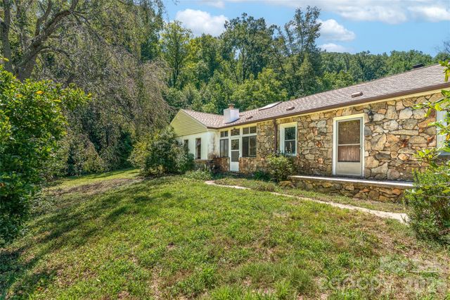 48 & 49 Cedar Mountain Road, Asheville, NC 28803