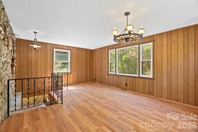 48 & 49 Cedar Mountain Road, Asheville, NC 28803