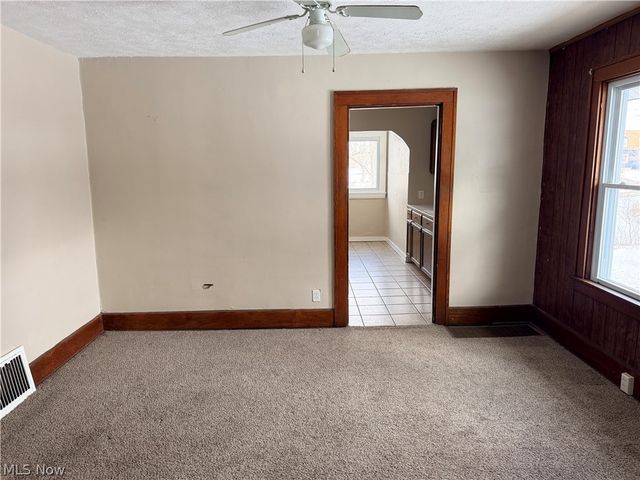 980 W Laclede Avenue, Youngstown, OH 44511