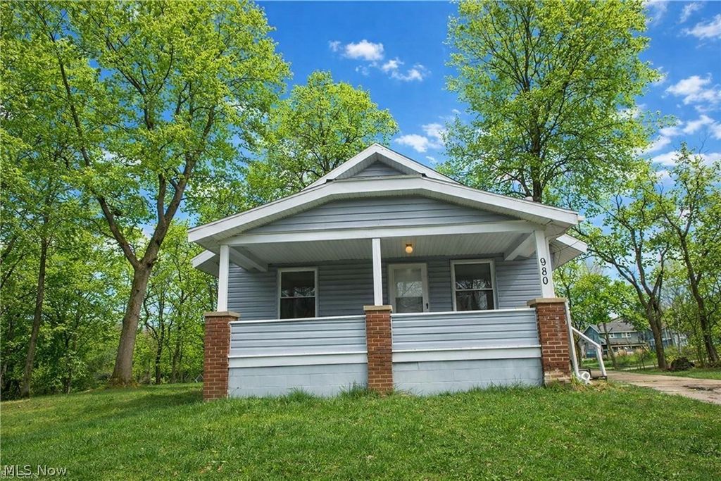 980 W Laclede Avenue, Youngstown, OH 44511