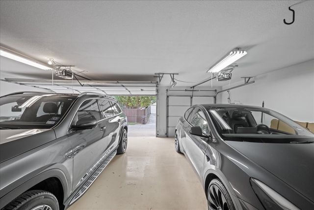 4501 White Rock Lane, Plano, TX 75024
