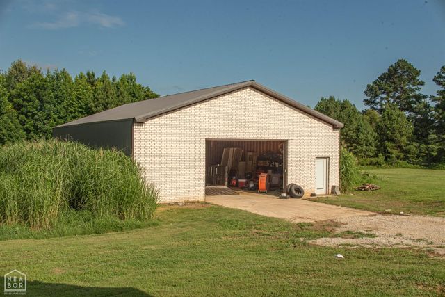 2833 County Road 759, Jonesboro, AR 72405