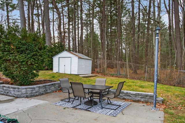 23 Northcrest Drive, Clifton Park, NY 12065