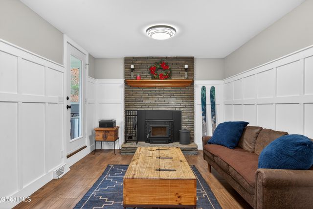 23 Northcrest Drive, Clifton Park, NY 12065