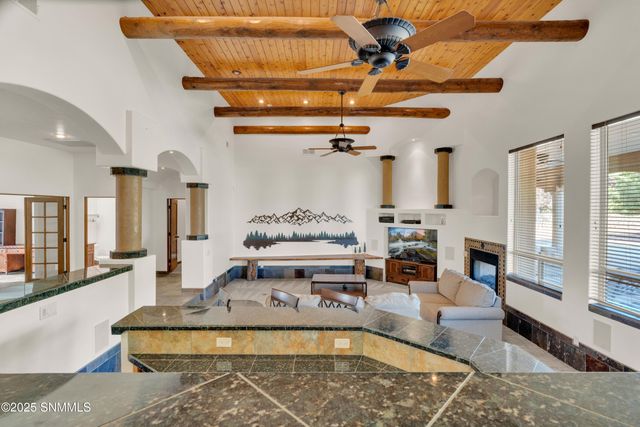 4705 Lost Wrangler Way, Las Cruces, NM 88007