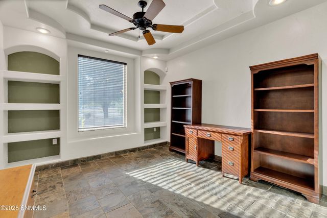 4705 Lost Wrangler Way, Las Cruces, NM 88007