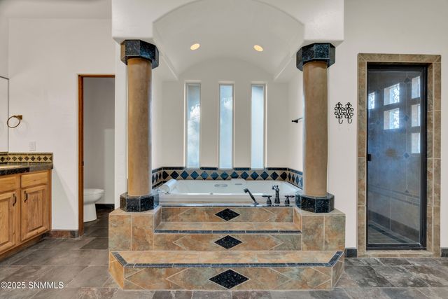 4705 Lost Wrangler Way, Las Cruces, NM 88007