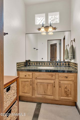 4705 Lost Wrangler Way, Las Cruces, NM 88007