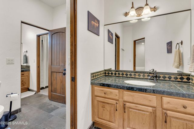 4705 Lost Wrangler Way, Las Cruces, NM 88007