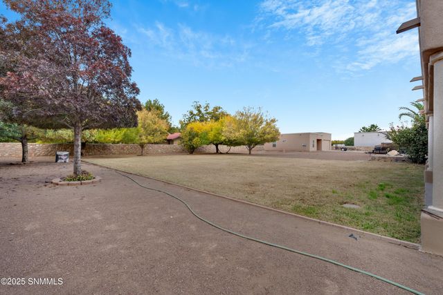 4705 Lost Wrangler Way, Las Cruces, NM 88007