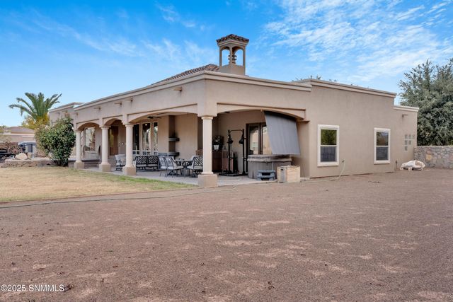 4705 Lost Wrangler Way, Las Cruces, NM 88007