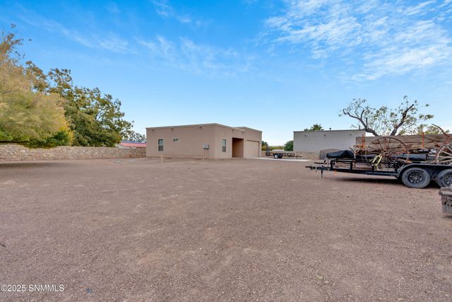 4705 Lost Wrangler Way, Las Cruces, NM 88007