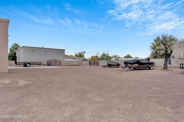 4705 Lost Wrangler Way, Las Cruces, NM 88007