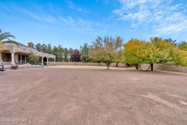 4705 Lost Wrangler Way, Las Cruces, NM 88007