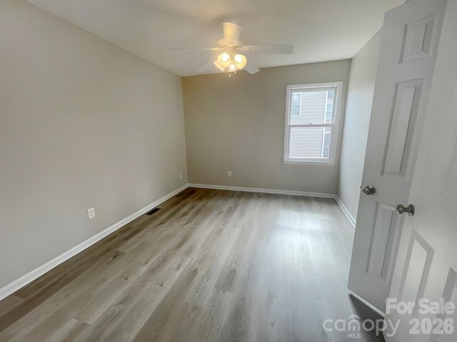 2229 Century Oaks Lane, Charlotte, NC 28262