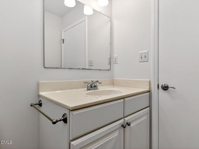 411 Yorktown Drive, Chapel Hill, NC 27516