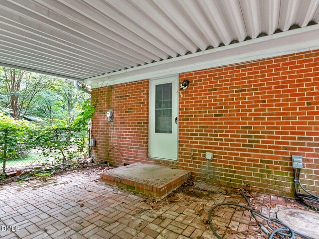 411 Yorktown Drive, Chapel Hill, NC 27516
