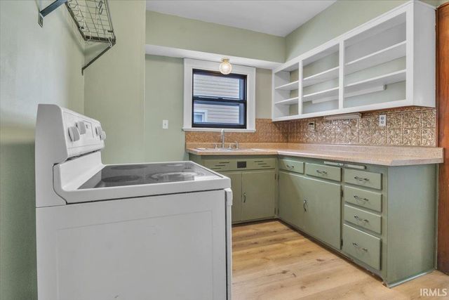 2724 Edgar Street, Evansville, IN 47710