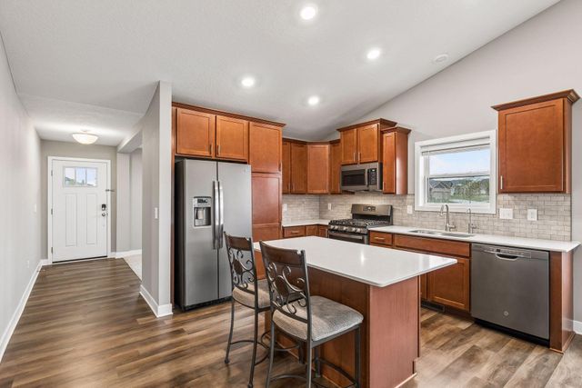 1418 Nutmeg Circle, Carver, MN 55315
