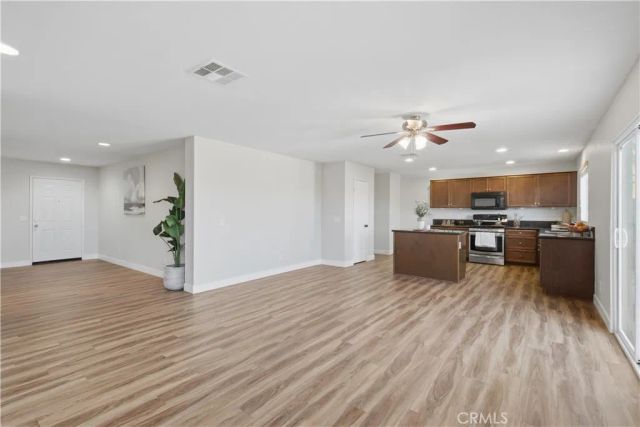 44640 Driftwood, Lancaster, CA 93535