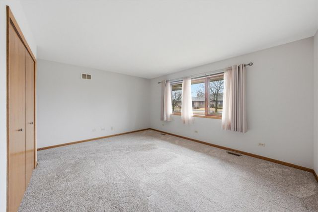 18039 DELAWARE Court, Orland Park, IL 60467