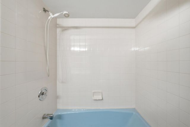 18039 DELAWARE Court, Orland Park, IL 60467