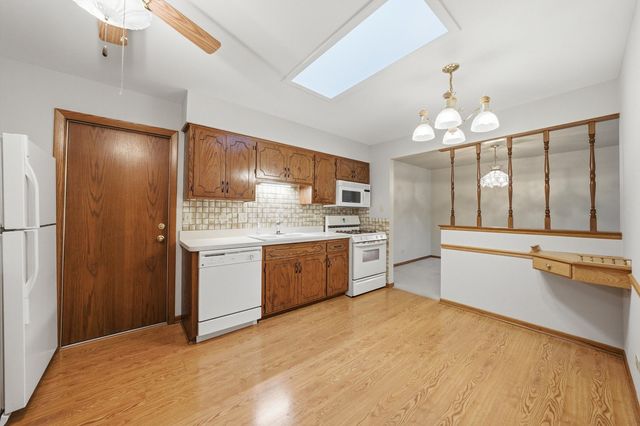 18039 DELAWARE Court, Orland Park, IL 60467