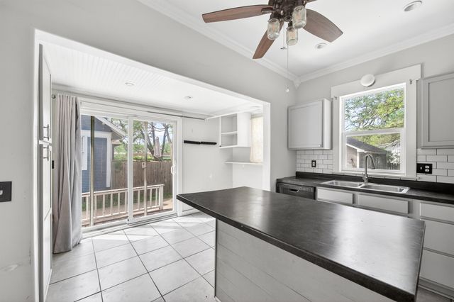 139 N Chautauqua Ave, Wichita, KS 67214