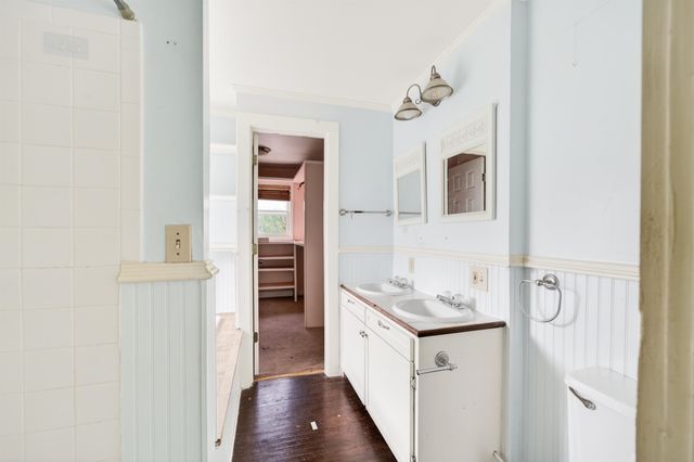 139 N Chautauqua Ave, Wichita, KS 67214