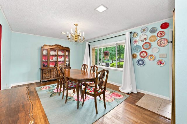 705 Oakwood Drive, Benton, AR 72015