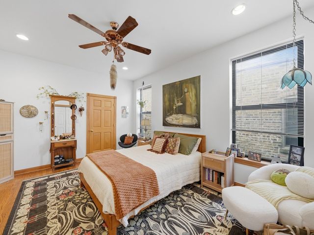 3244 W Potomac Avenue, Chicago, IL 60651