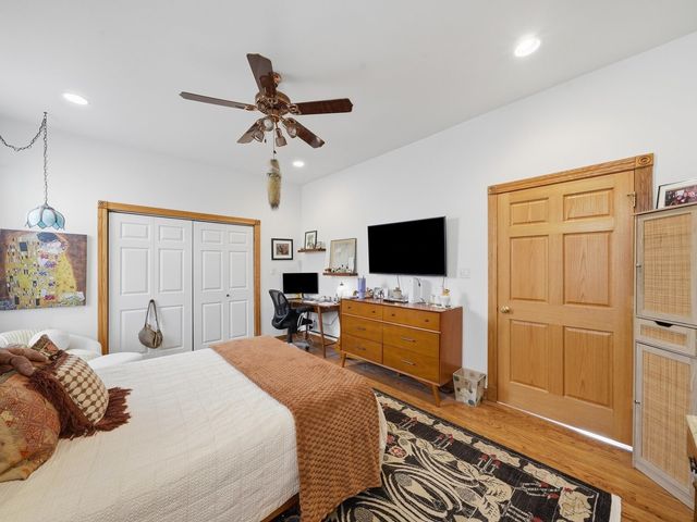 3244 W Potomac Avenue, Chicago, IL 60651