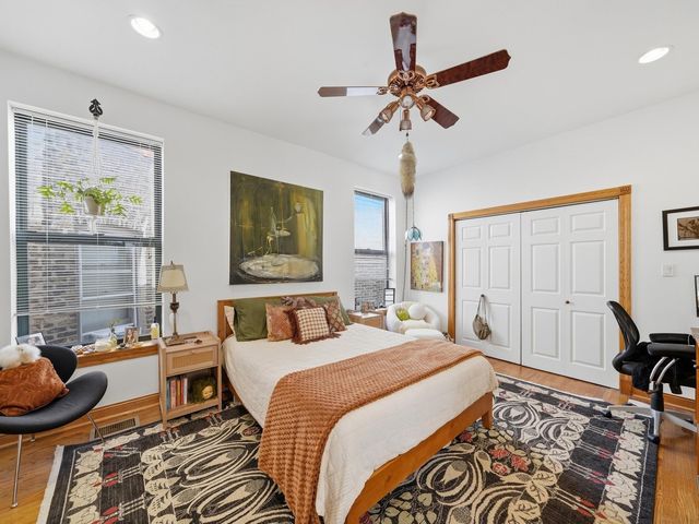 3244 W Potomac Avenue, Chicago, IL 60651