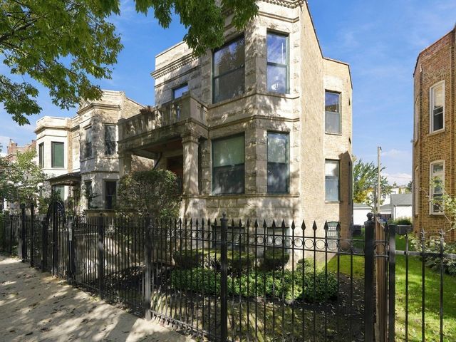 3244 W Potomac Avenue, Chicago, IL 60651